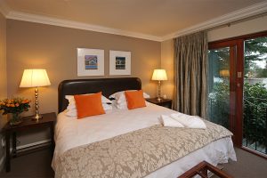 apartment accommodation northern Johannesburg image 2